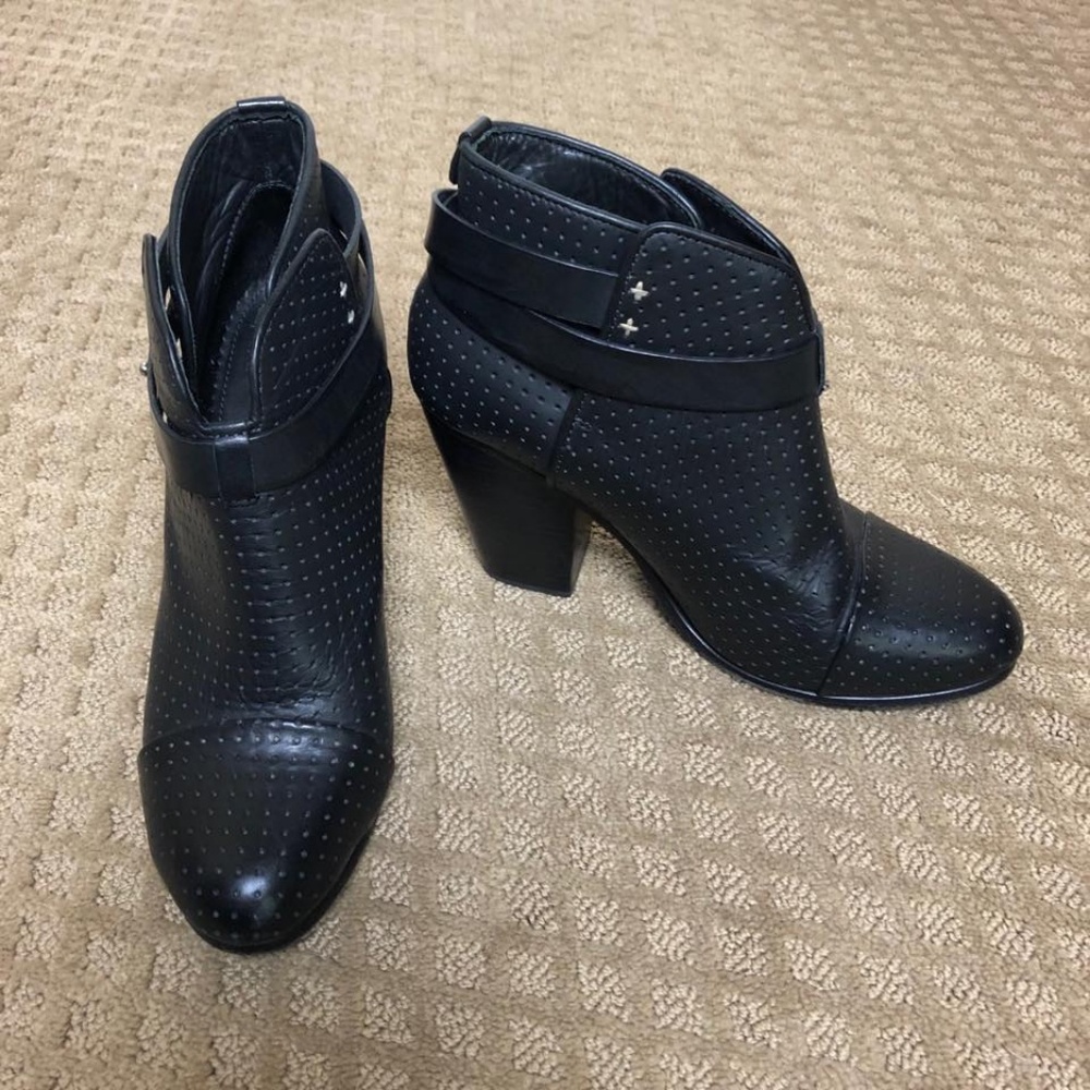 rag & bone Harrow Perforated Leather Ankle Boot 11 - Picture 3 of 8